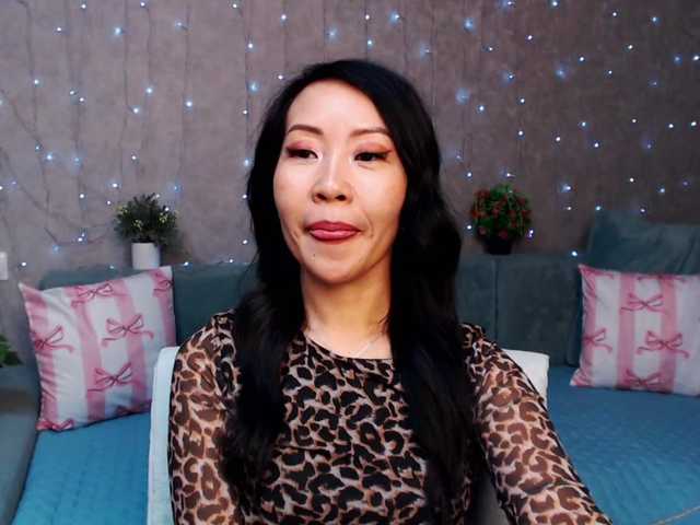 Sarahsexygirl's BongaCams show and profile