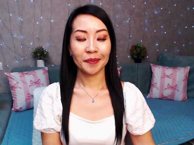 Sarahsexygirl's BongaCams show and profile