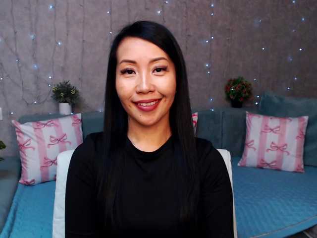 Sarahsexygirl's BongaCams show and profile