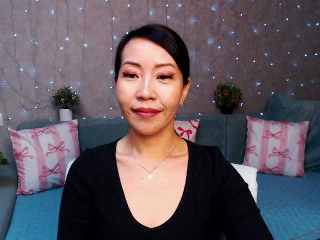 Sarahsexygirl's BongaCams show and profile