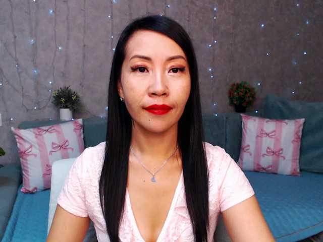 Sarahsexygirl's BongaCams show and profile