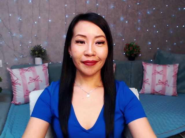 Sarahsexygirl's BongaCams show and profile