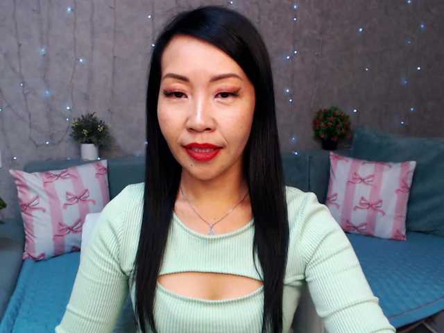 Sarahsexygirl's BongaCams show and profile