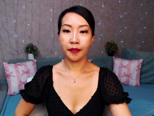 Sarahsexygirl's BongaCams show and profile