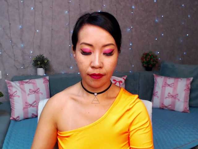 Sarahsexygirl's BongaCams show and profile