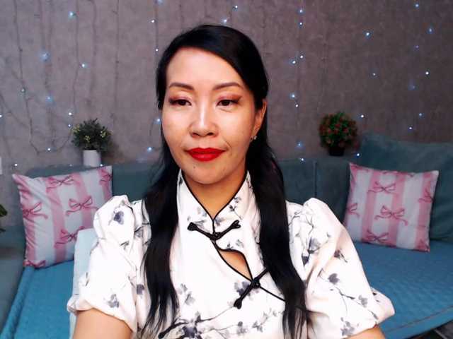 Sarahsexygirl's BongaCams show and profile