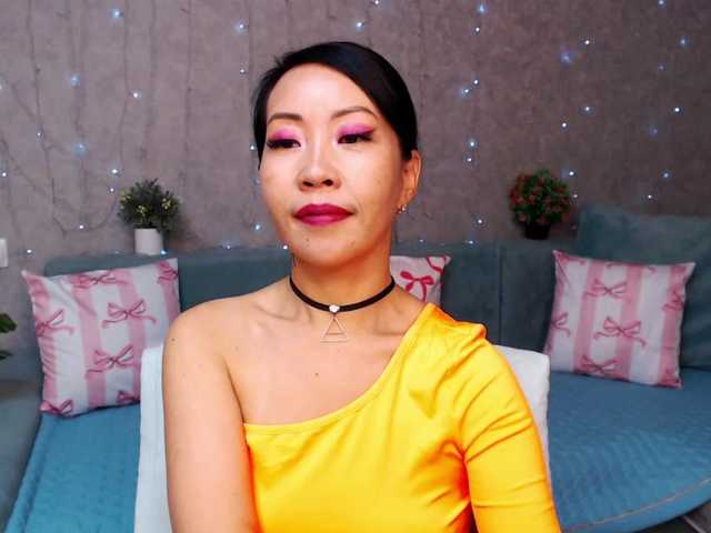 Sarahsexygirl's BongaCams show and profile