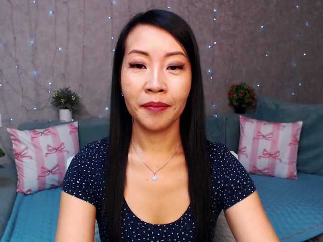 Sarahsexygirl's BongaCams show and profile