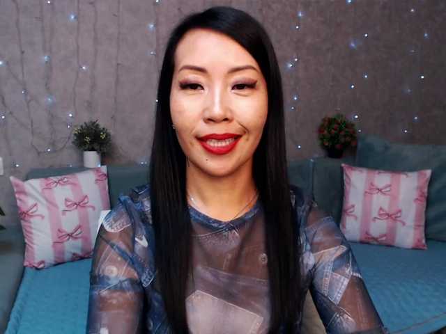 Sarahsexygirl's BongaCams show and profile