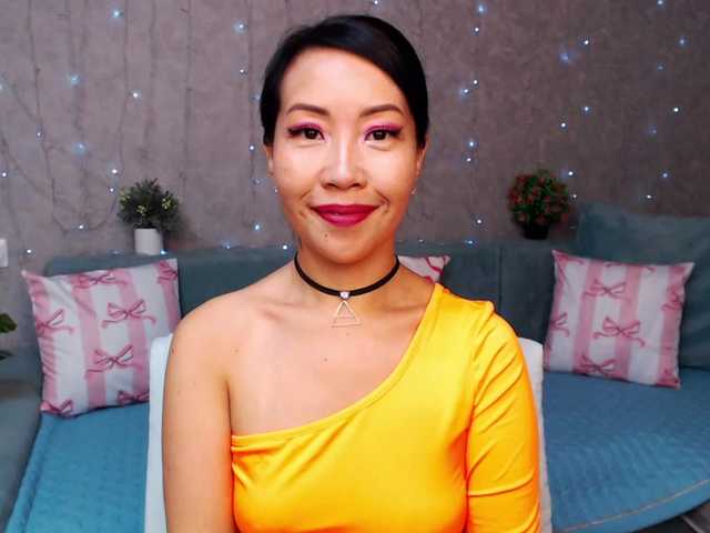 Sarahsexygirl's BongaCams show and profile