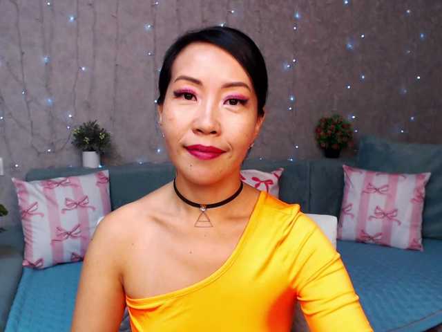 Sarahsexygirl's BongaCams show and profile