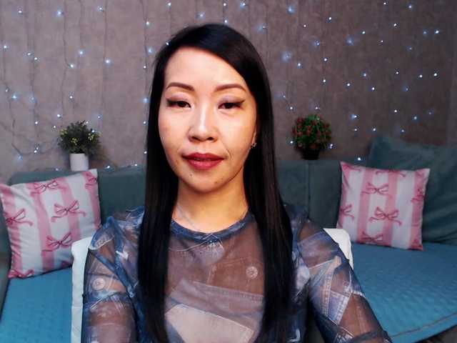 Sarahsexygirl's BongaCams show and profile