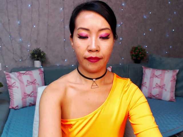 Sarahsexygirl's BongaCams show and profile