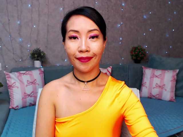 Sarahsexygirl's BongaCams show and profile