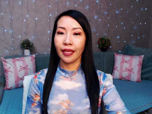 Sarahsexygirl's BongaCams show and profile