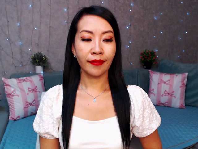 Sarahsexygirl's BongaCams show and profile