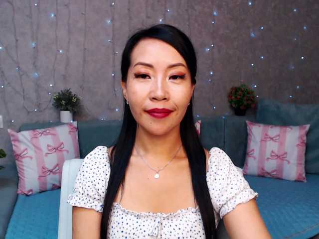 Sarahsexygirl's BongaCams show and profile