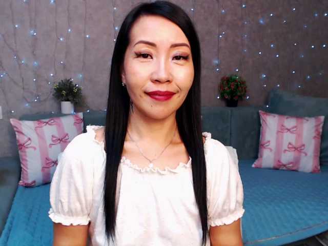 Sarahsexygirl's BongaCams show and profile