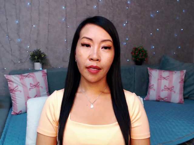 Sarahsexygirl's BongaCams show and profile