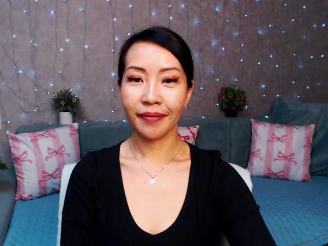 Sarahsexygirl's BongaCams show and profile