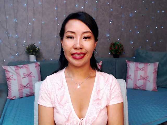Sarahsexygirl's BongaCams show and profile