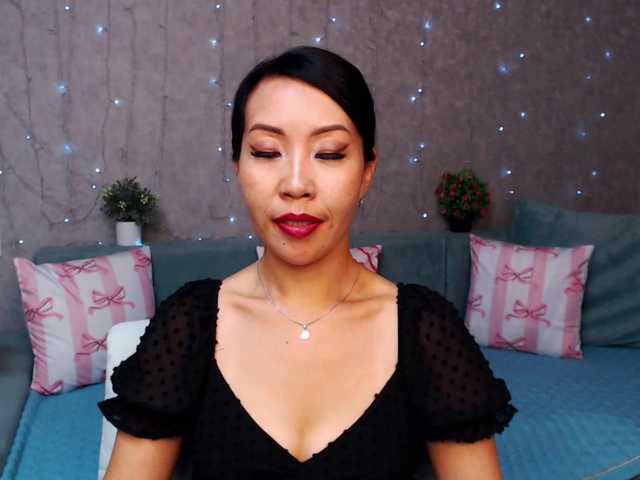 Sarahsexygirl's BongaCams show and profile