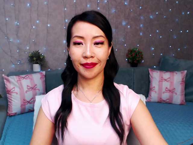 Sarahsexygirl's BongaCams show and profile