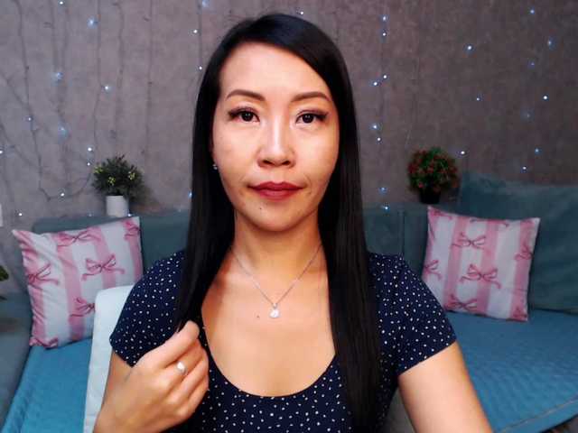 Sarahsexygirl's BongaCams show and profile