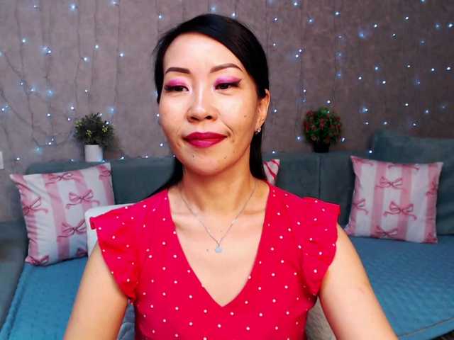 Sarahsexygirl's BongaCams show and profile