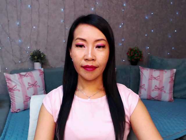 Sarahsexygirl's BongaCams show and profile