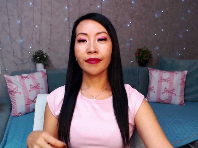 Sarahsexygirl's BongaCams show and profile