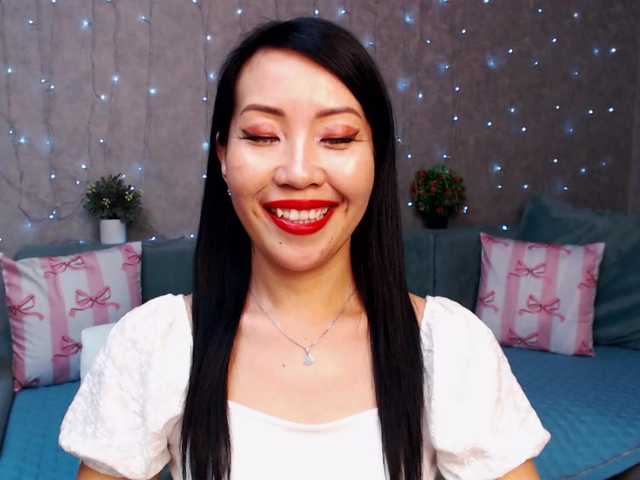 Sarahsexygirl's BongaCams show and profile