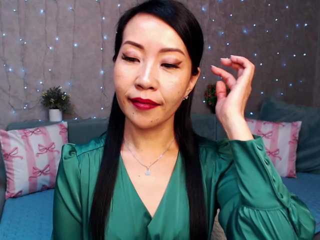 Sarahsexygirl's BongaCams show and profile