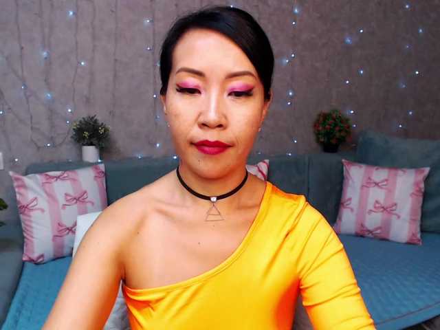 Sarahsexygirl's BongaCams show and profile