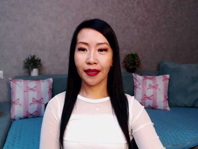 Sarahsexygirl's BongaCams show and profile