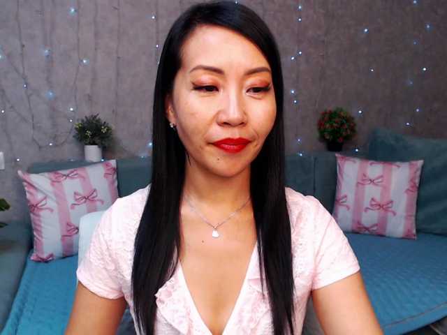 Sarahsexygirl's BongaCams show and profile