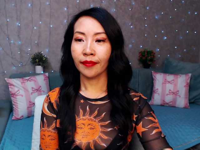 Sarahsexygirl's BongaCams show and profile