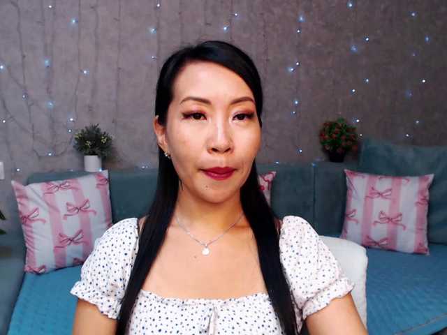 Sarahsexygirl's BongaCams show and profile