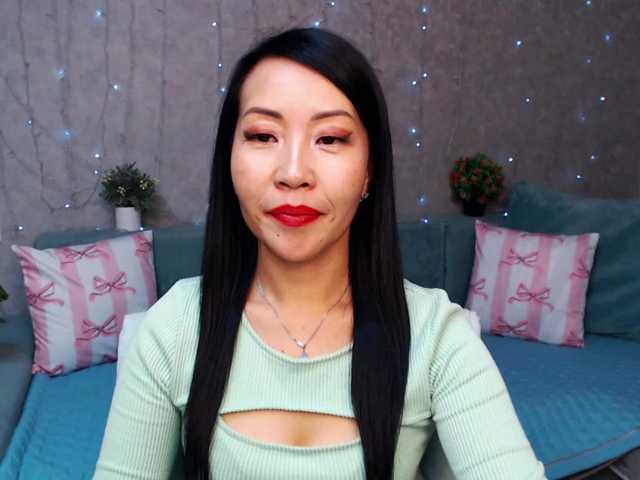 Sarahsexygirl's BongaCams show and profile