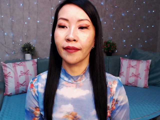 Sarahsexygirl's BongaCams show and profile