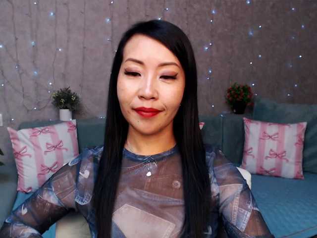 Sarahsexygirl's BongaCams show and profile