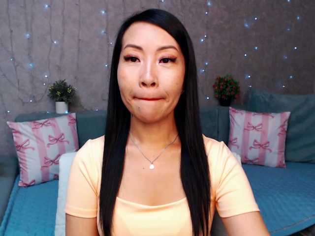 Sarahsexygirl's BongaCams show and profile