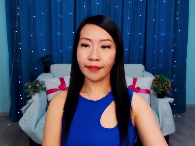 Discover naked model Sarahsexygirl Sarahsexygirl from BongaCams