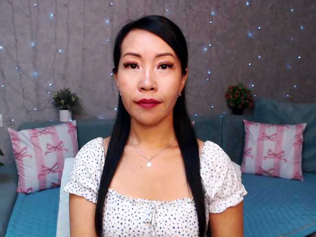 Sarahsexygirl's BongaCams show and profile