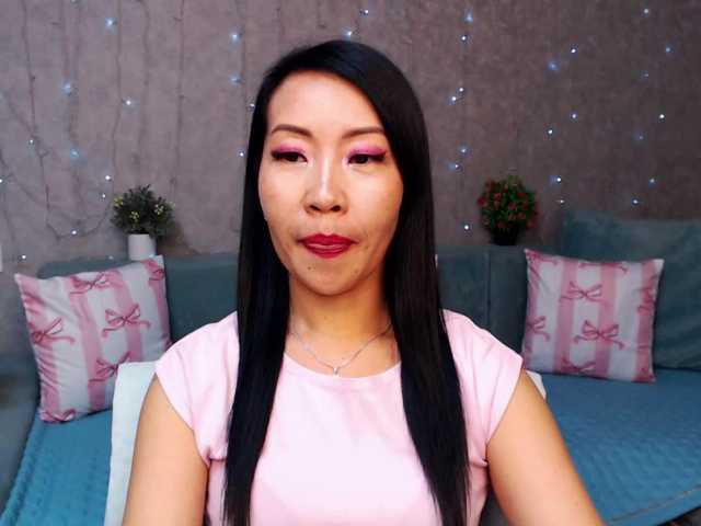 Sarahsexygirl's BongaCams show and profile