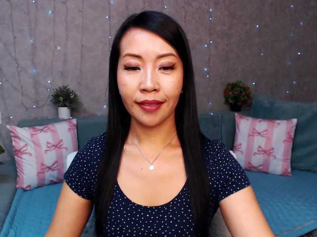 Sarahsexygirl's BongaCams show and profile