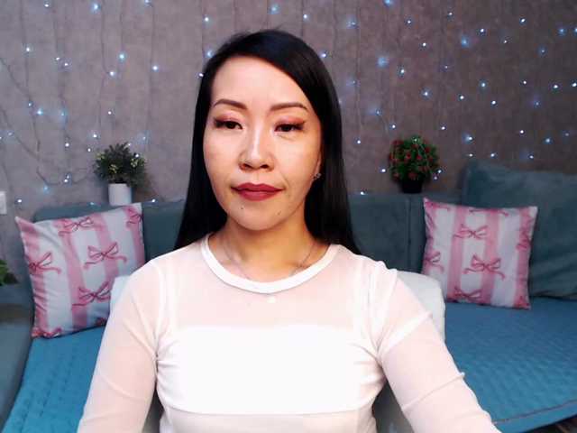 Sarahsexygirl's BongaCams show and profile