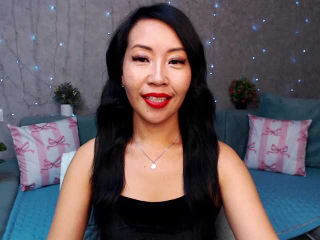 Sarahsexygirl's BongaCams show and profile