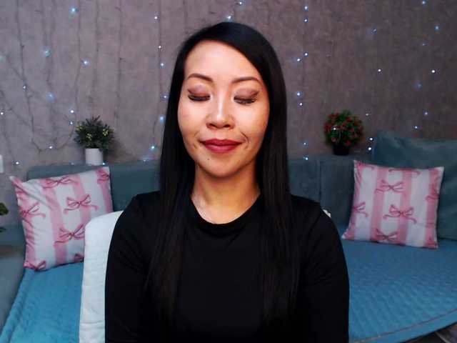 Sarahsexygirl's BongaCams show and profile