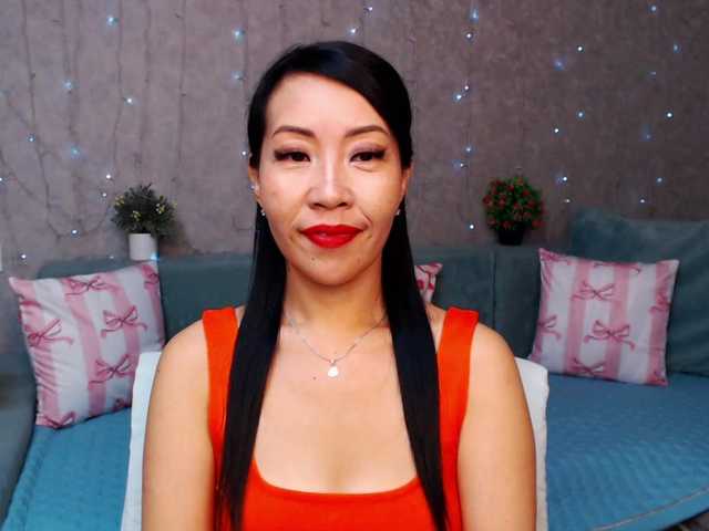 Sarahsexygirl's BongaCams show and profile